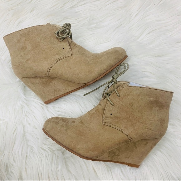 Taupe bootie - Picture 3 of 4